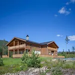 Lakehouse 14p With Sauna By The Water Station touristique