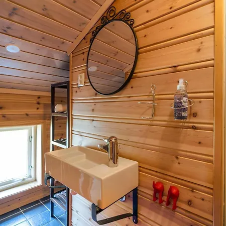 Курортный комплекс Lakehouse 14p With Sauna By The Water