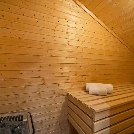 Lakehouse 14p With Sauna By The Water *