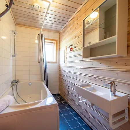 Lakehouse 14p With Sauna By The Water *
