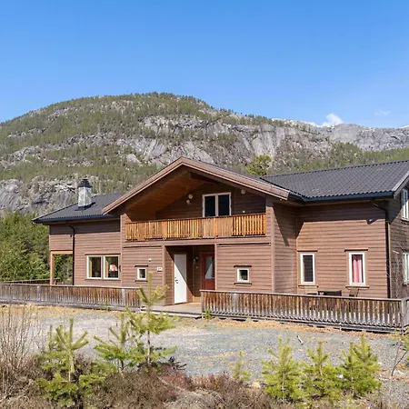 Lakehouse 14p With Sauna By The Water * Врадал