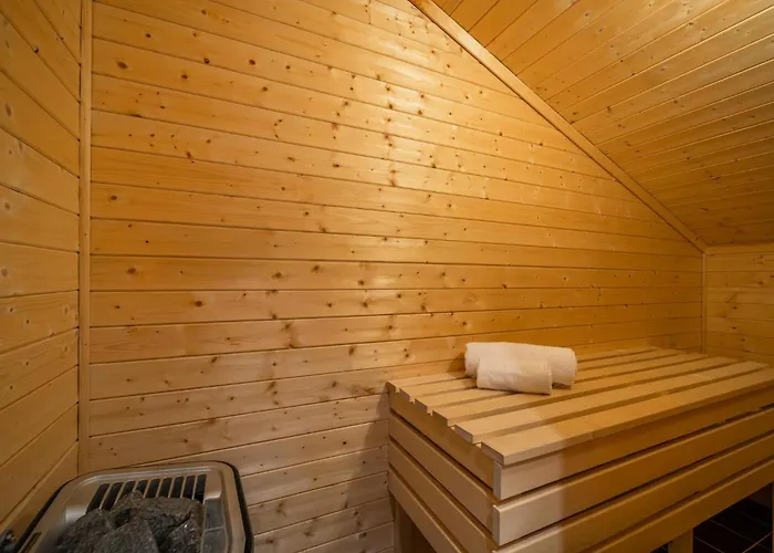 Lakehouse 14p With Sauna By The Water *