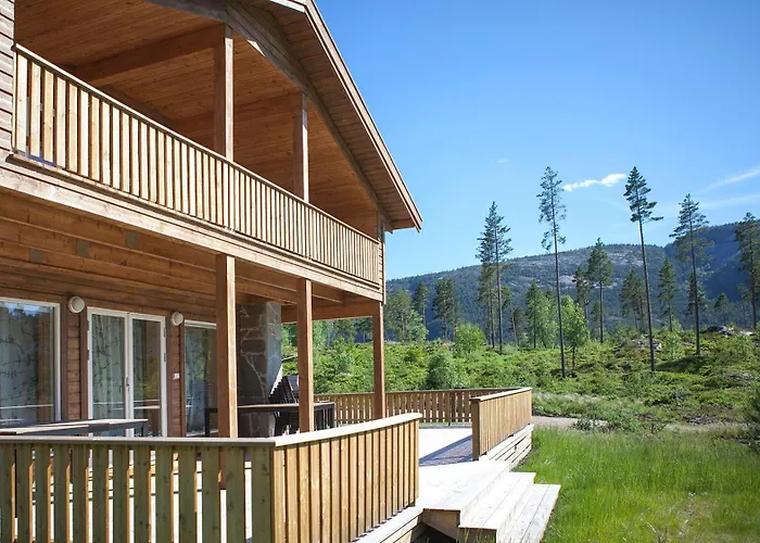 Lakehouse 14p With Sauna By The Water Ferieanlegg