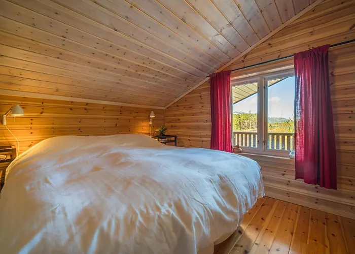 Ferieanlegg Lakehouse 14p With Sauna By The Water Vrådal