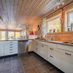Lakehouse 14p With Sauna By The Water Resort Vradal