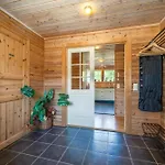Lakehouse 14p With Sauna By The Water